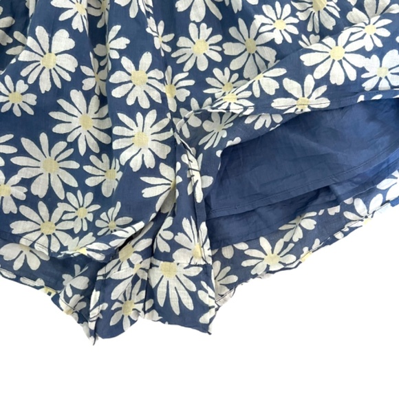 American Eagle Daisy Romper XS - Picture 7 of 8